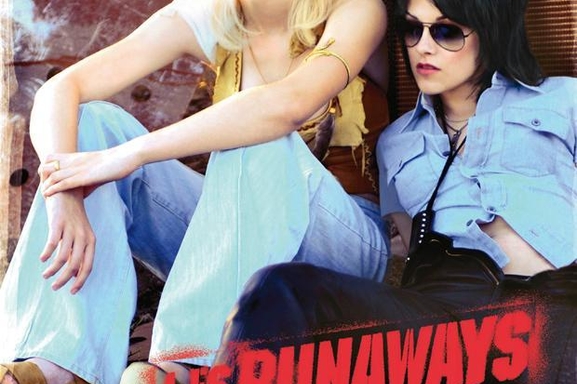 Gagnez 10 DVD et 15 trousses de maquillage "The Runaways"