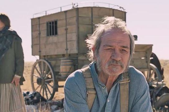 The Homesmen, le film phénomène réalisé par Tommy Lee Jones d'après le roman "Le Charlot des Damnés"