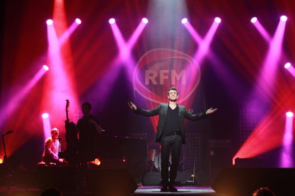 Reportage photo pour l'anniversaire des 32 ans de la radio RFM aux Folie Bergère !