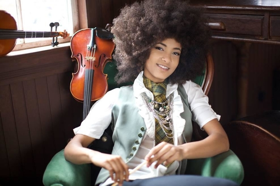 Gagnez vos places pour le concert d'Esperanza Spalding le 1er juillet &