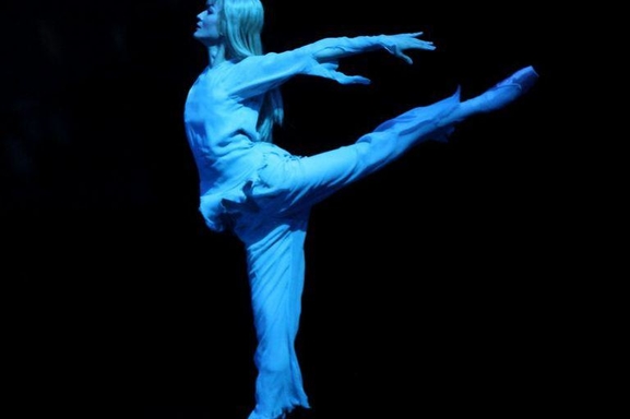 La fille aux cheveux blancs, un ballet émouvant et plein de grâce