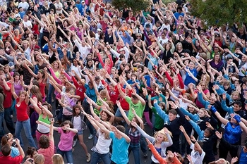 Si vous aussi vous souhaitez participer à un Flash Mob, c'est le Vendredi 31 mai à Paris avec Casting.fr!